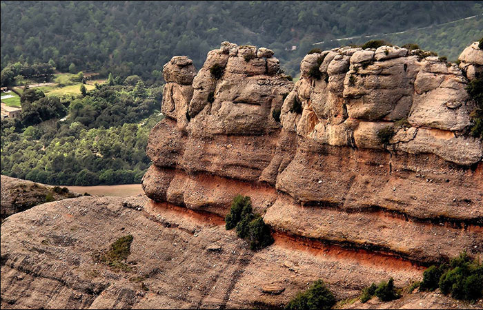 Formaciones montañosas del Parc Natural de Sant Llorenç del Munt i l'Obac, en Cataluña