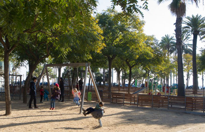Juegos en el Parc de la Barceloneta