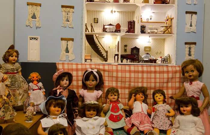 Muñecas del Museo de Juguetes de Albarracín