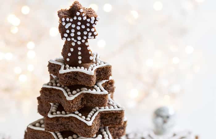 Postres caseros receta de bizcocho en forma de árbol de Navidad