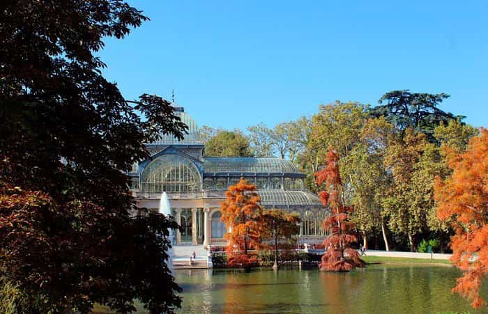 Planes para primavera en Madrid: Palacio de Cristal, Parque del Retiro