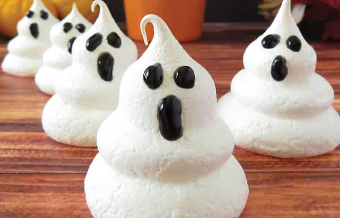 Dulces para Halloween: Fantasmas de merengue