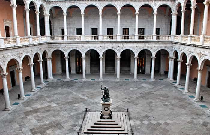 Museo del Ejército, Toledo, exterior