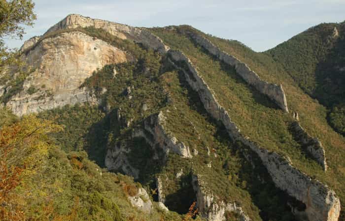 Desfiladeros del Parque Natural Montes Obarenes - San Zadornil 