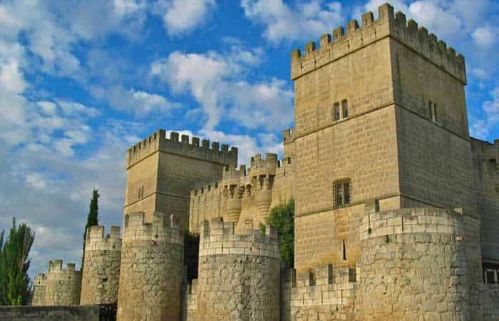 Castillo de Ampudia en Palencia
