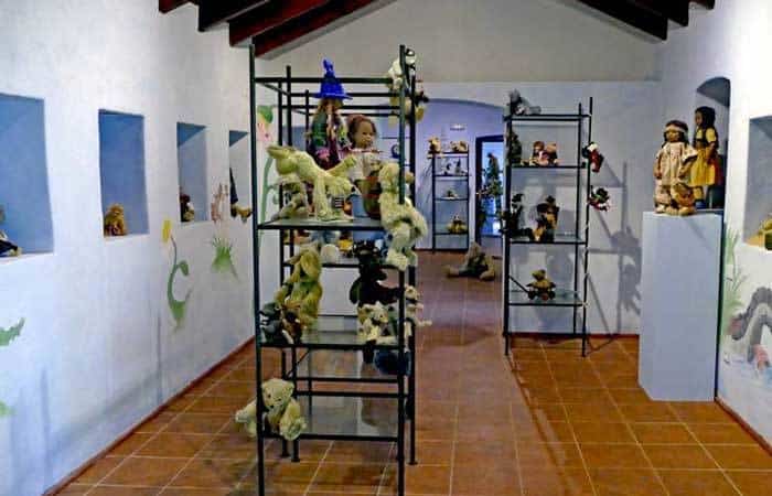 Interior del Museo de muñecas ARTlandya