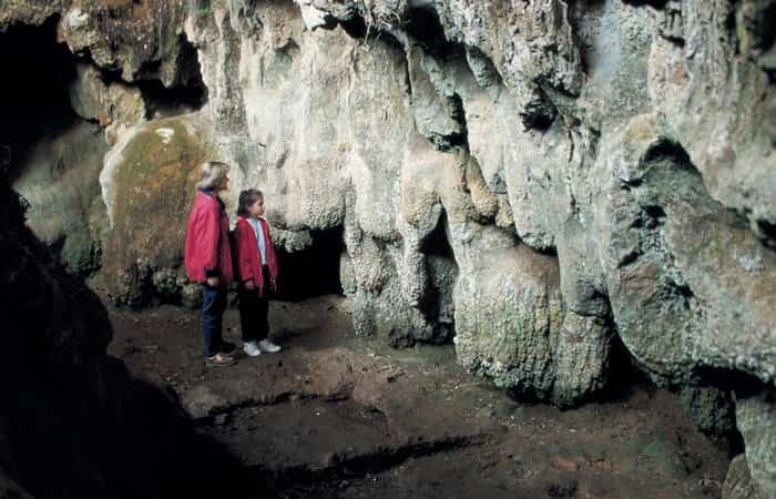 Parque de las Cuevas Prehistóricas de Serinyà en Girona