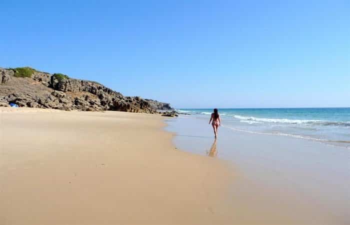 Playa El Cañuelo en Cádiz