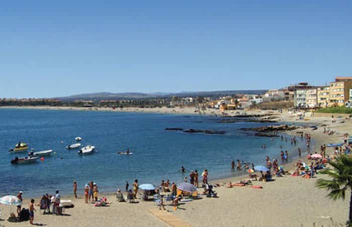 Playa Torreguadiaro 