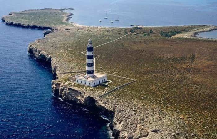 El Faro de l'Illa de l'Aire