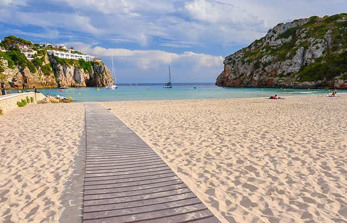 Playas para ir con niños, en Menorca, Cala en Porter