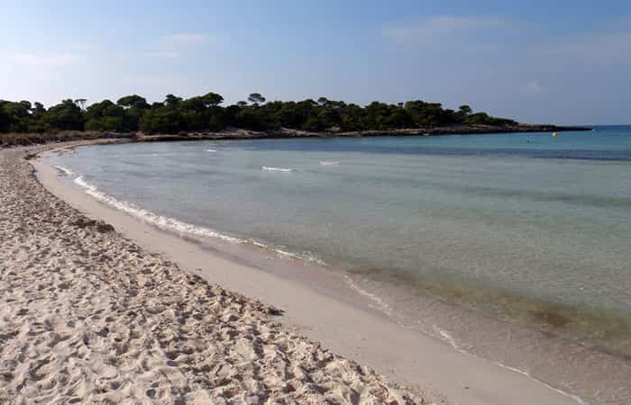 Playas para ir con niños en Menorca, playas de Son Saura del sur