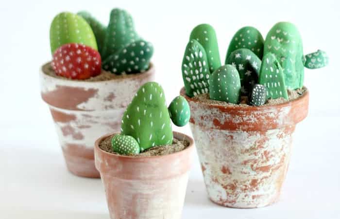 Manualidades con piedras: Cactus