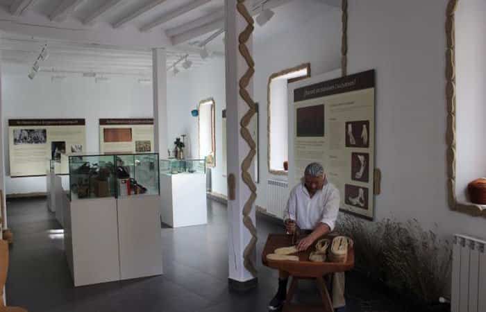 Museo de la Alpargata en Cervera del Río Alhama, La Rioja
