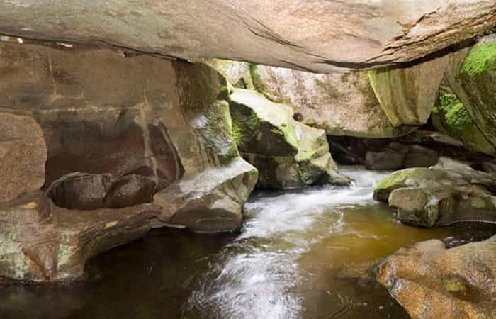 Cuevas de la ruta de Cántara da Moira