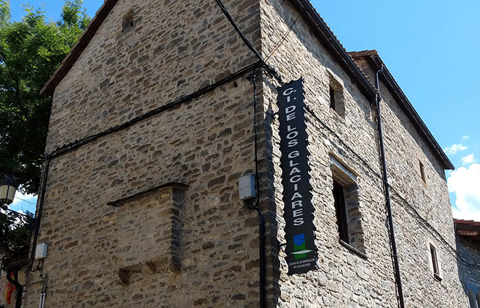 Torre Defensiva de los Baguer, Centro de interpretación Glaciares de Senegüé, en Huesca