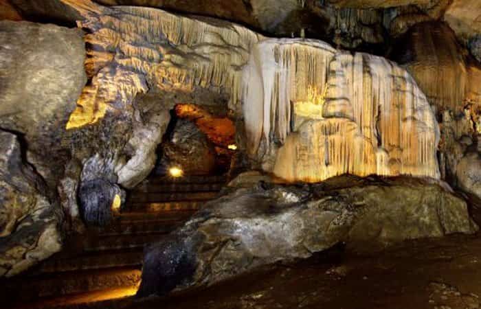 Cueva de Las Monedas en Cantabria