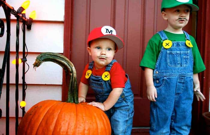 Disfraces infantiles de última hora, Mario y Luigi