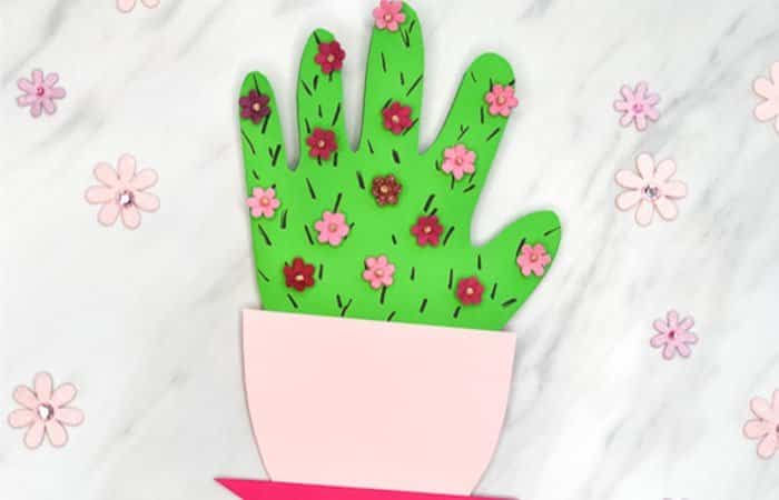 Manualidades infantiles del Día de la Madre, cactus