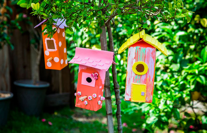 crear tu jardín dentro de casa: comedero de pájaros