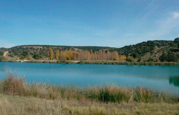Monumento Natural Laguna del Arquillo en Masegoso, Albacete