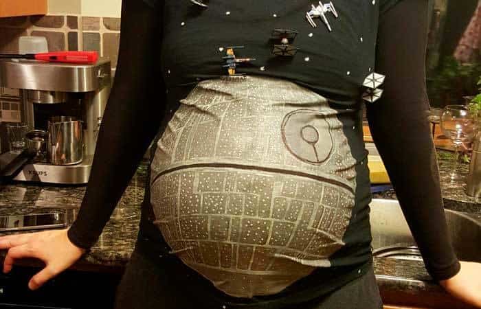 Disfraz para embarazadas de la Estrella de la Muerte de Star Wars para Halloween