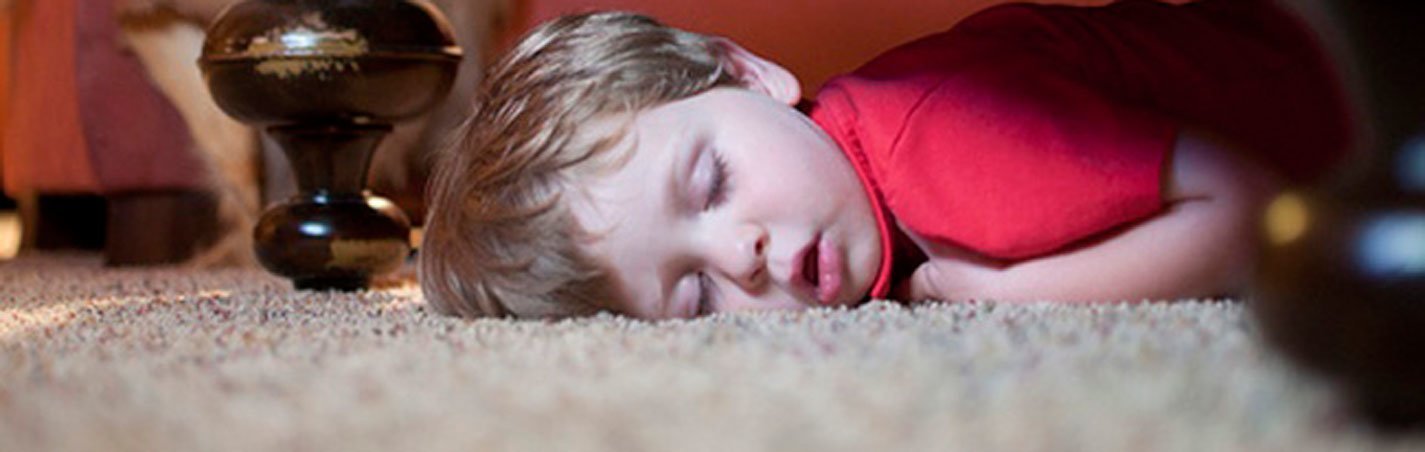 10 Fotos que demuestran que los niños pueden dormir en cualquier parte