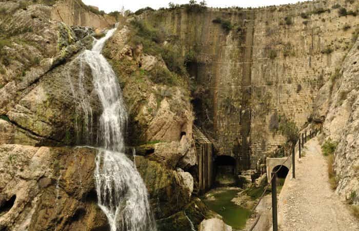 Ruta hasta la presa del embalse de Tibi en Alicante