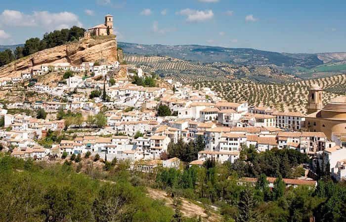 Montefrío, un pueblo medieval en Granada