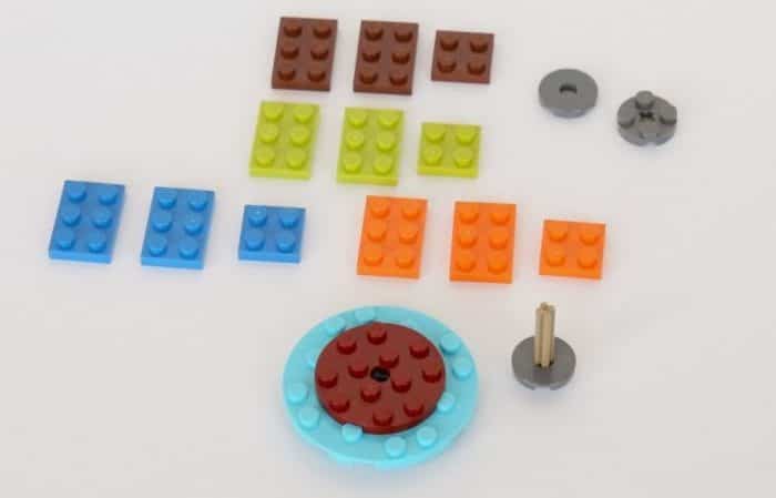 Manualidades para hacer un spinner con Lego