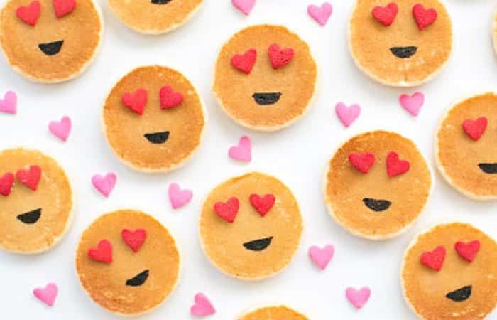 Decorar tortitas: emojis sonrientes