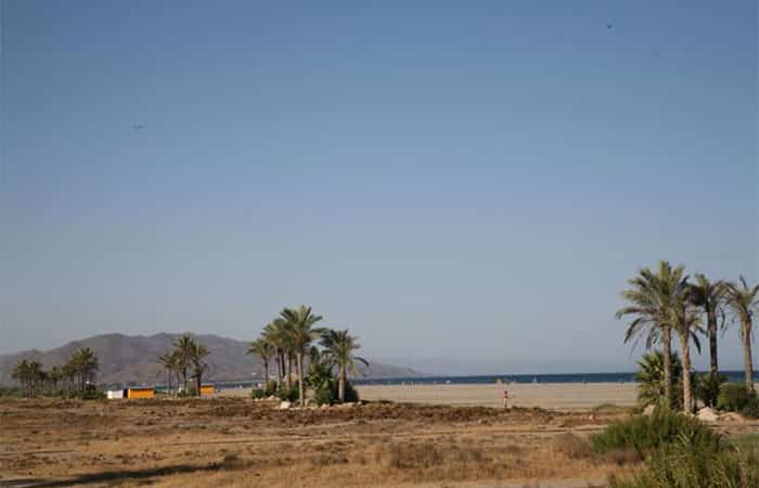 Playa Las Marinas-Bolaga en Vera, Almería