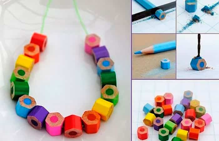 regalos originales para profesores: collar de colores
