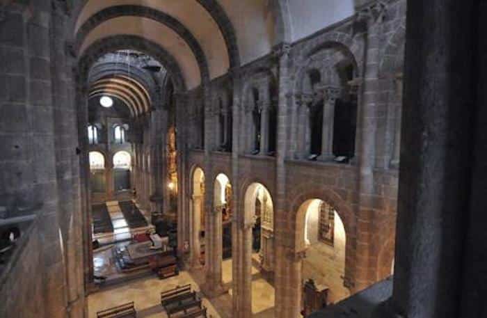 Tribuna de la Catedral de Santiago y museo de la catedral exposición permanente