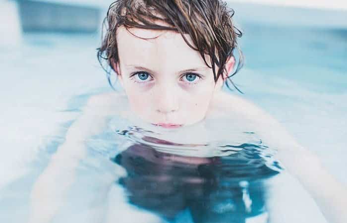 Por qué la natación tiene tantas ventajas en el desarrollo de los niños