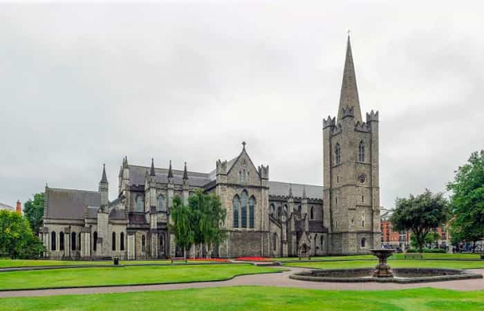 Dublín con niños, Catedral de san Patricio