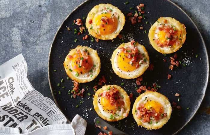 Recetas con huevo: Cestillos de patata con beicon