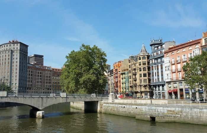 Recorrido por el Casco Viejo y Bilbao la Vieja