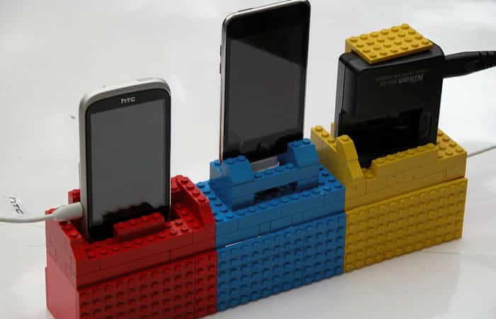 Soportes para móviles con fichas de Lego