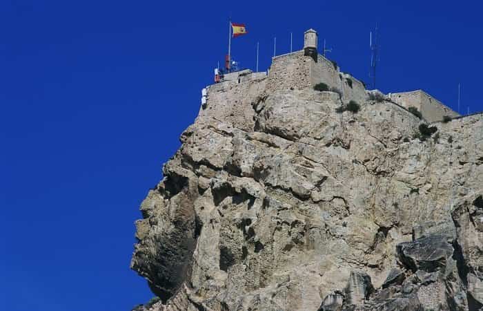 El Castillo de Santa Bárbara en Alicante, MUSA