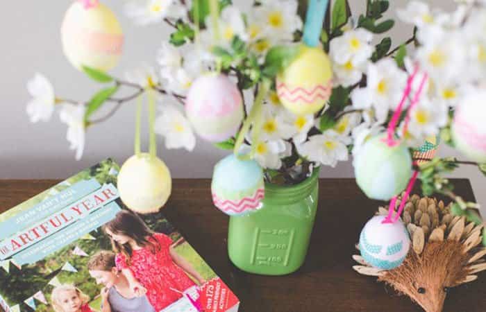 Decoracion de Pascua: Arbol de huevos