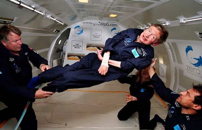 Stephen Hawking en el espacio