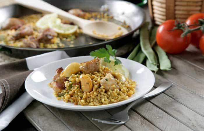 Paella valenciana