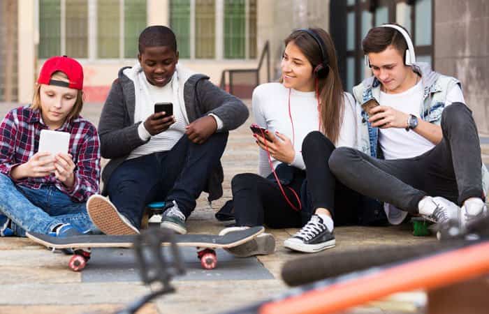 Cómo afectan las redes sociales al comportamiento y a la personalidad de los adolescentes