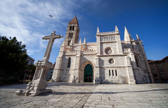 Iglesia de Santa María la Antigua 