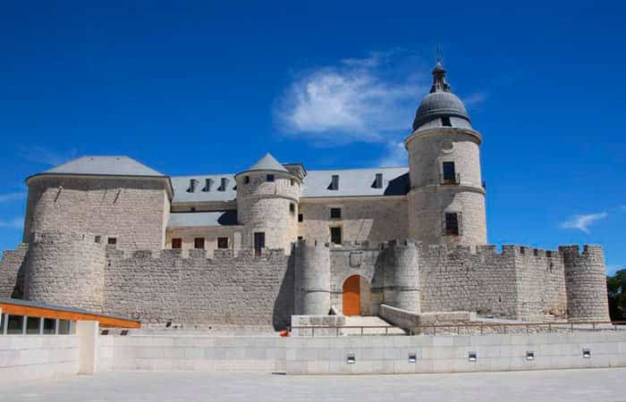 Castillo-Archivo General de Simancas