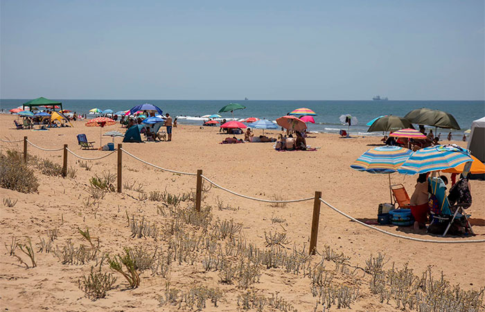 Playa de El Espigón en Huelva