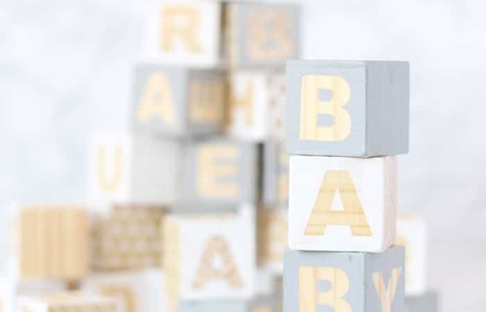 manualidades de nombres de bebés