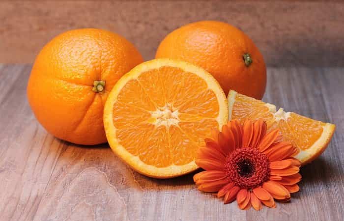 Trucos para partir frutas: la naranja