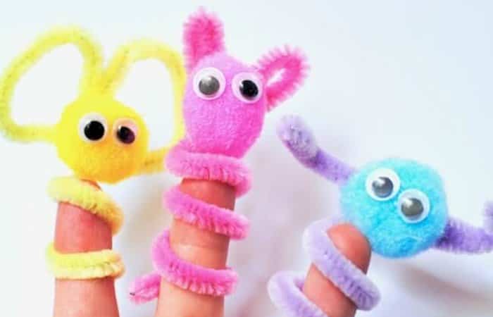 marionetas de dedo con limpiapipas
